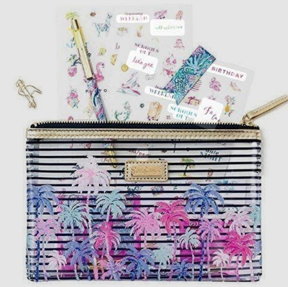 Lilly Pulitzer Agenda Bonus Pack - Picture 1 of 5